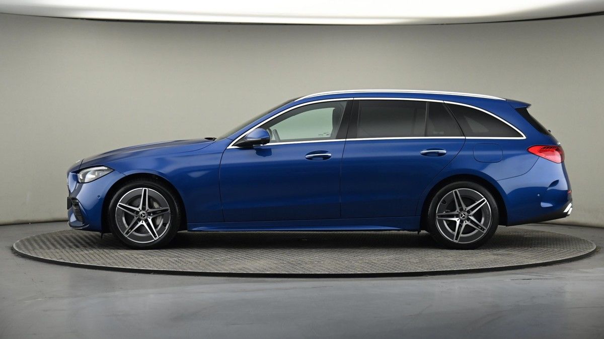 Mercedes-Benz C Class Image 23