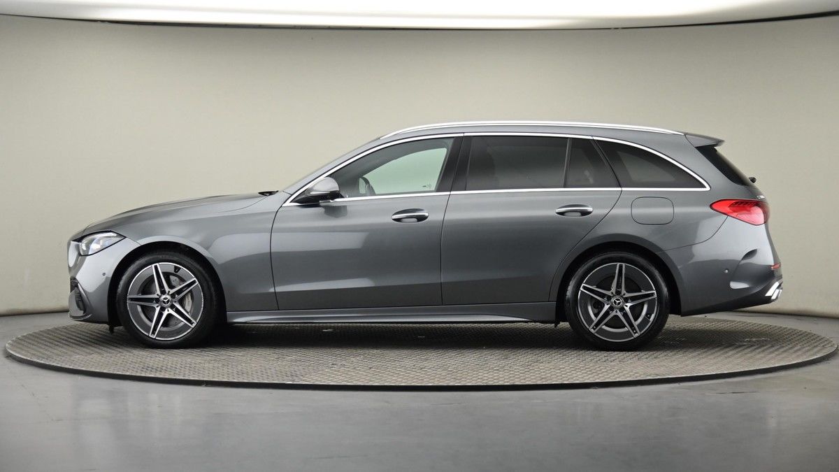 Mercedes-Benz C Class Image 23