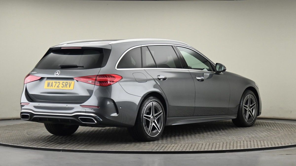 Mercedes-Benz C Class Image 26