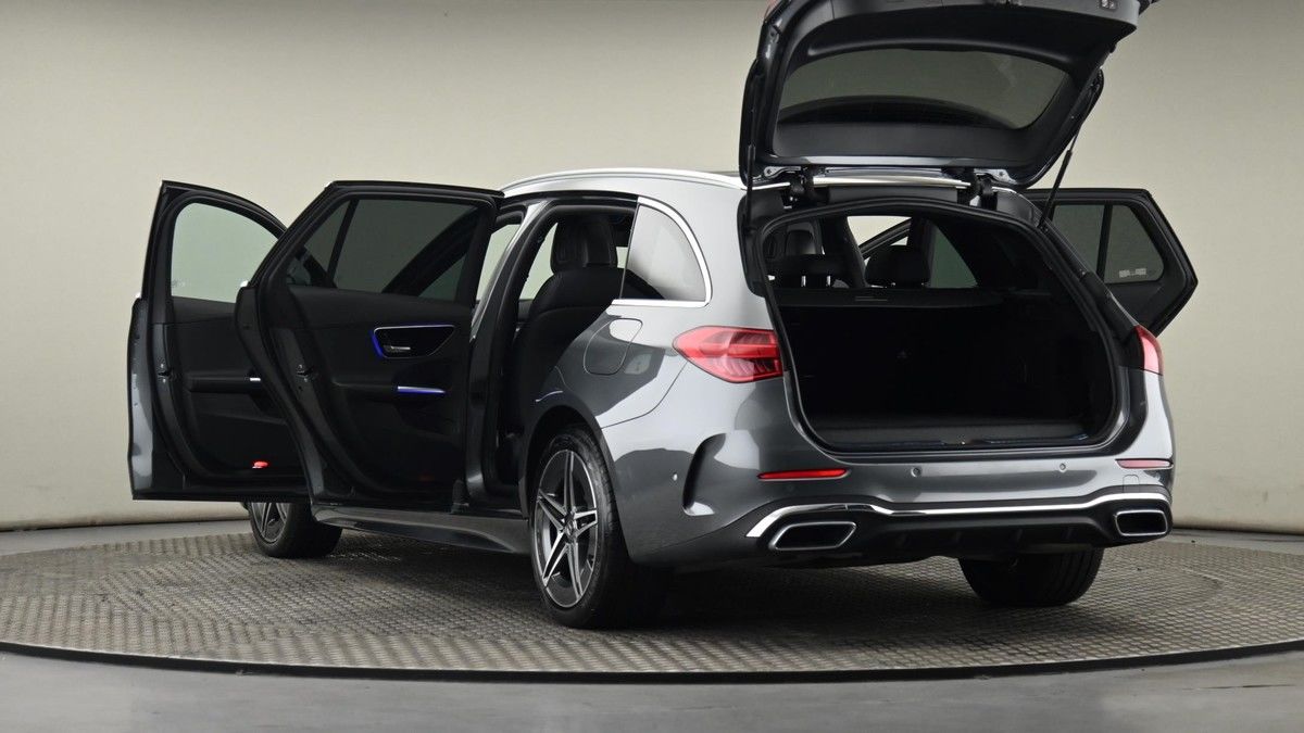 Mercedes-Benz C Class Image 29