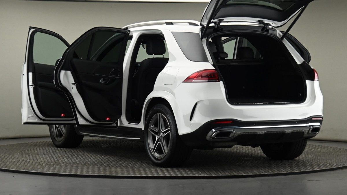 Mercedes-Benz GLE Image 29