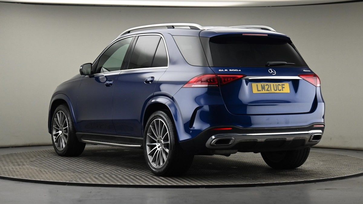 Mercedes-Benz GLE Image 24