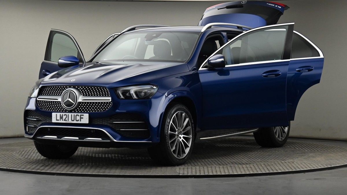 Mercedes-Benz GLE Image 28