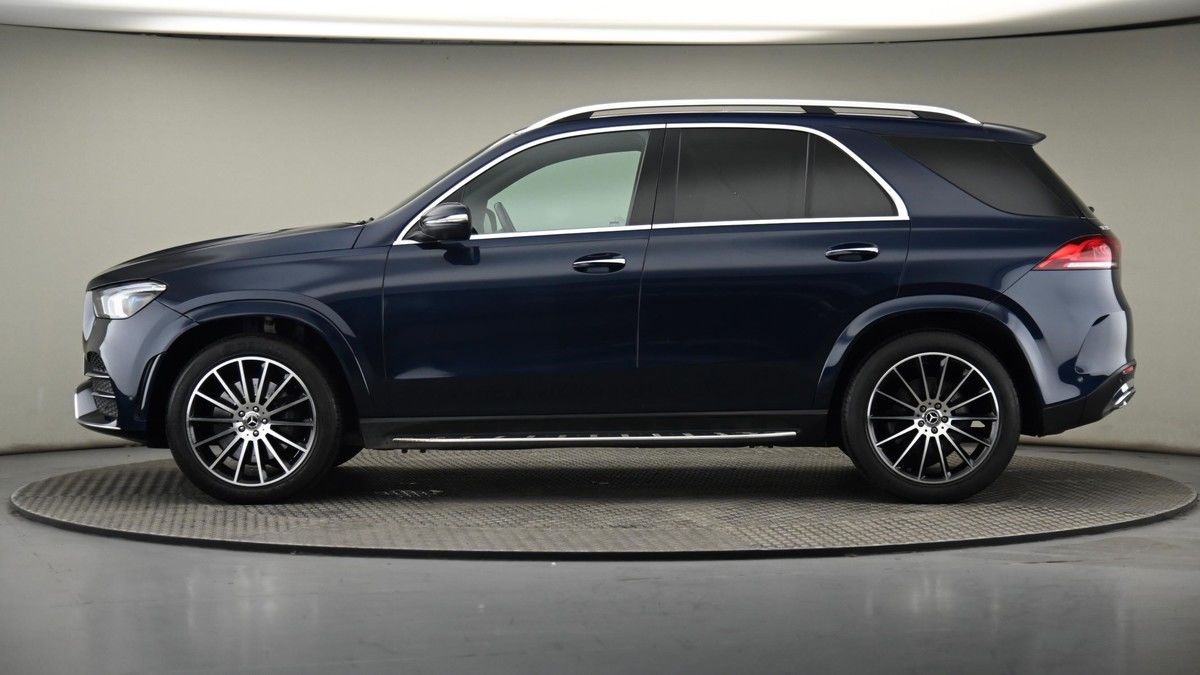Mercedes-Benz GLE Image 23