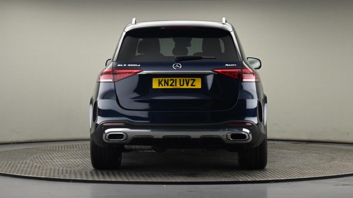 Mercedes-Benz GLE Image 25