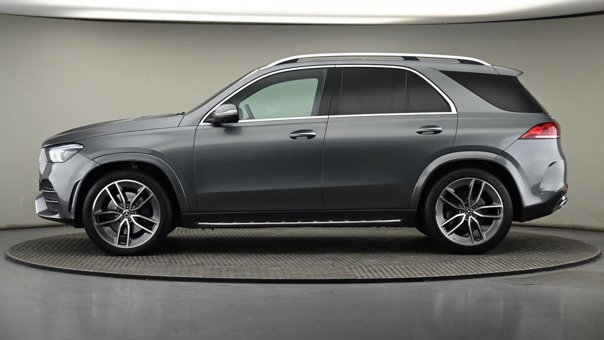 Mercedes-Benz GLE Image 23