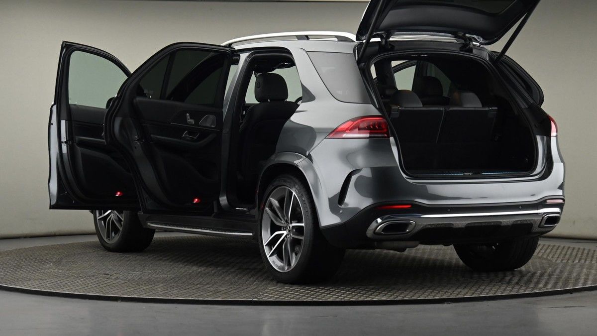 Mercedes-Benz GLE Image 29