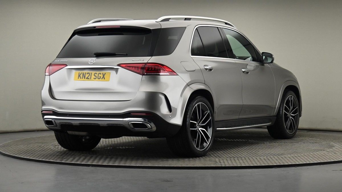 Mercedes-Benz GLE Image 26