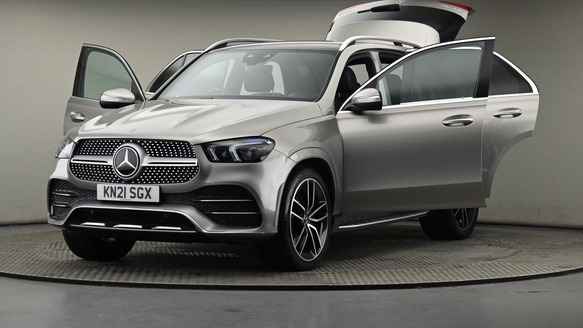 Mercedes-Benz GLE Image 28
