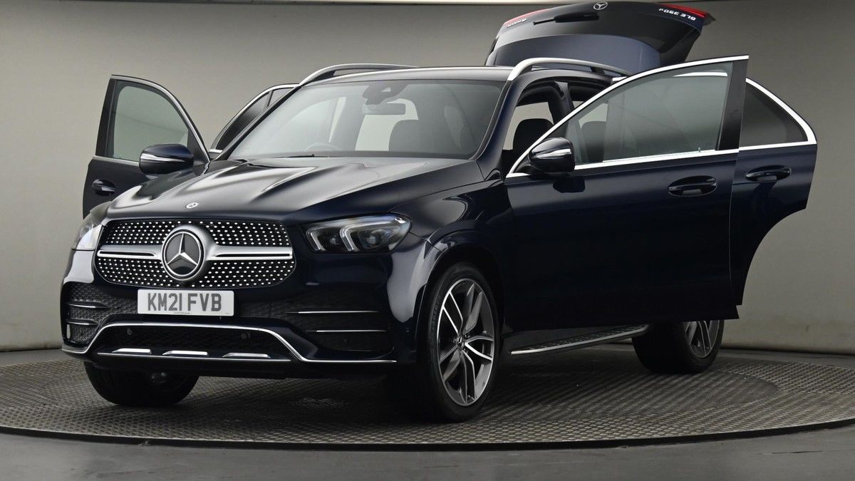 Mercedes-Benz GLE Image 28
