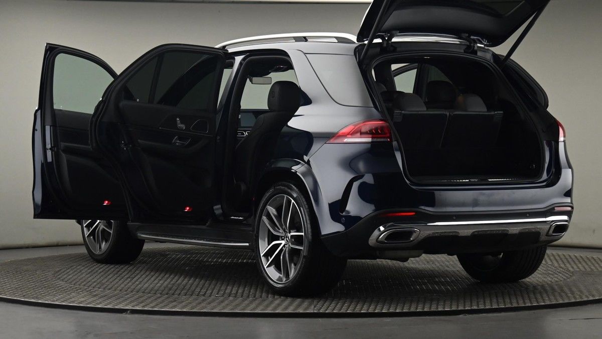 Mercedes-Benz GLE Image 29