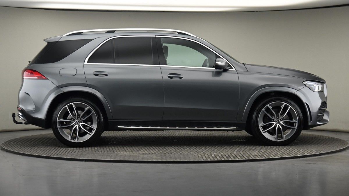 Mercedes-Benz GLE Image 26