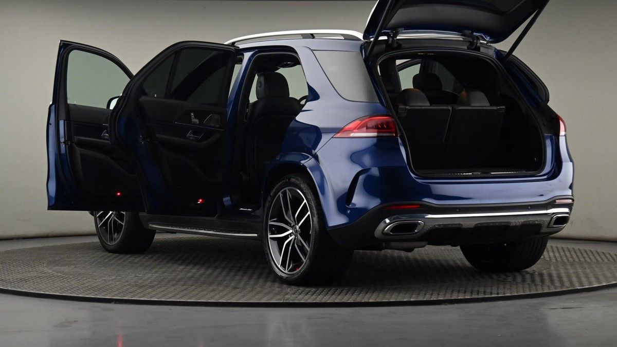 Mercedes-Benz GLE Image 29