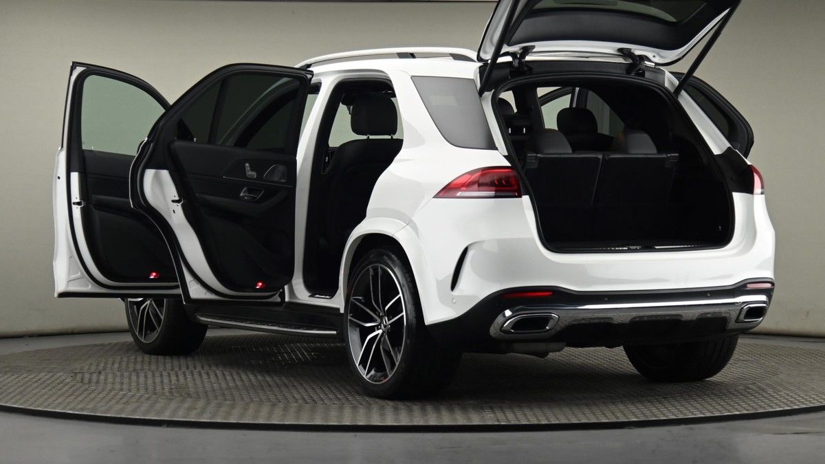 Mercedes-Benz GLE Image 29