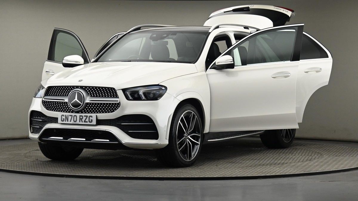 Mercedes-Benz GLE Image 28