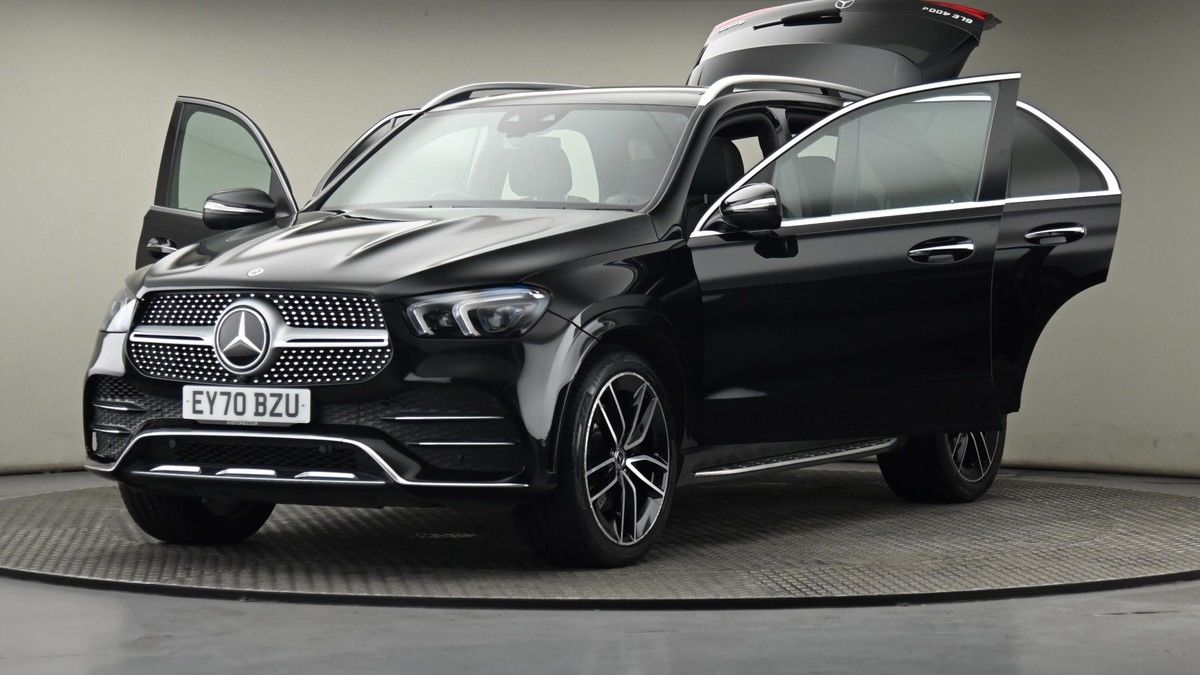 Mercedes-Benz GLE Image 28