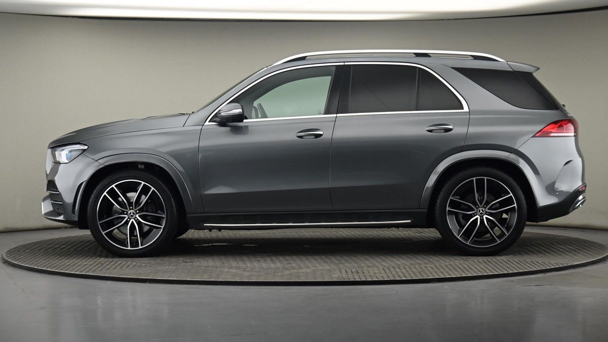Mercedes-Benz GLE Image 23