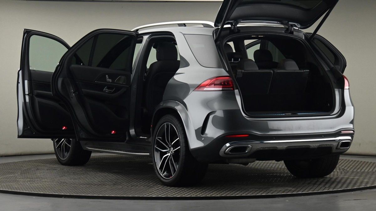 Mercedes-Benz GLE Image 29