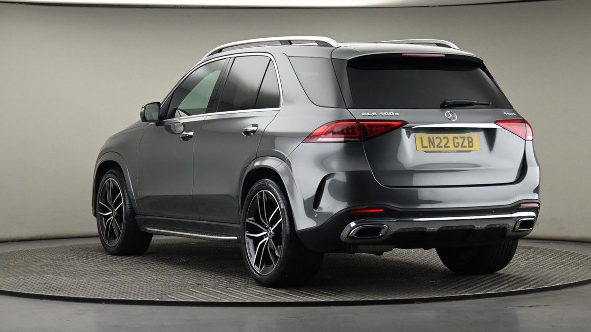 Mercedes-Benz GLE Image 24