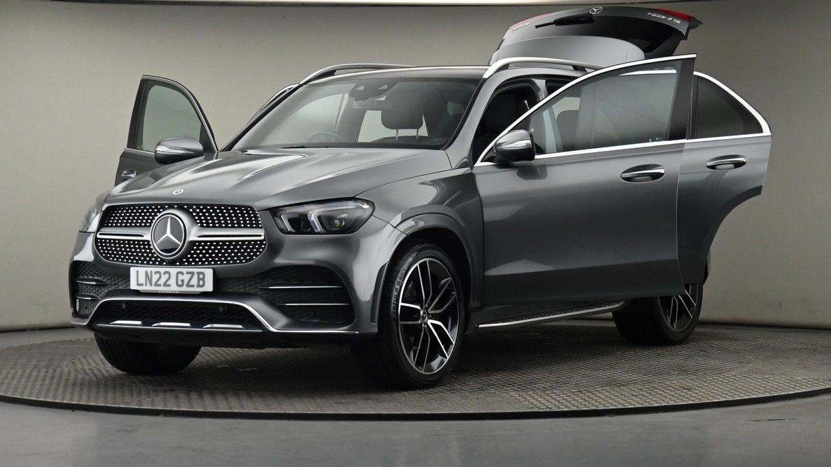 Mercedes-Benz GLE Image 28