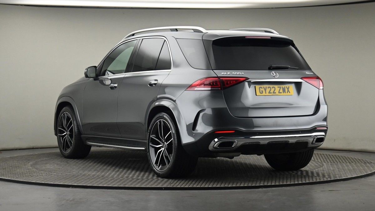 Mercedes-Benz GLE Image 24