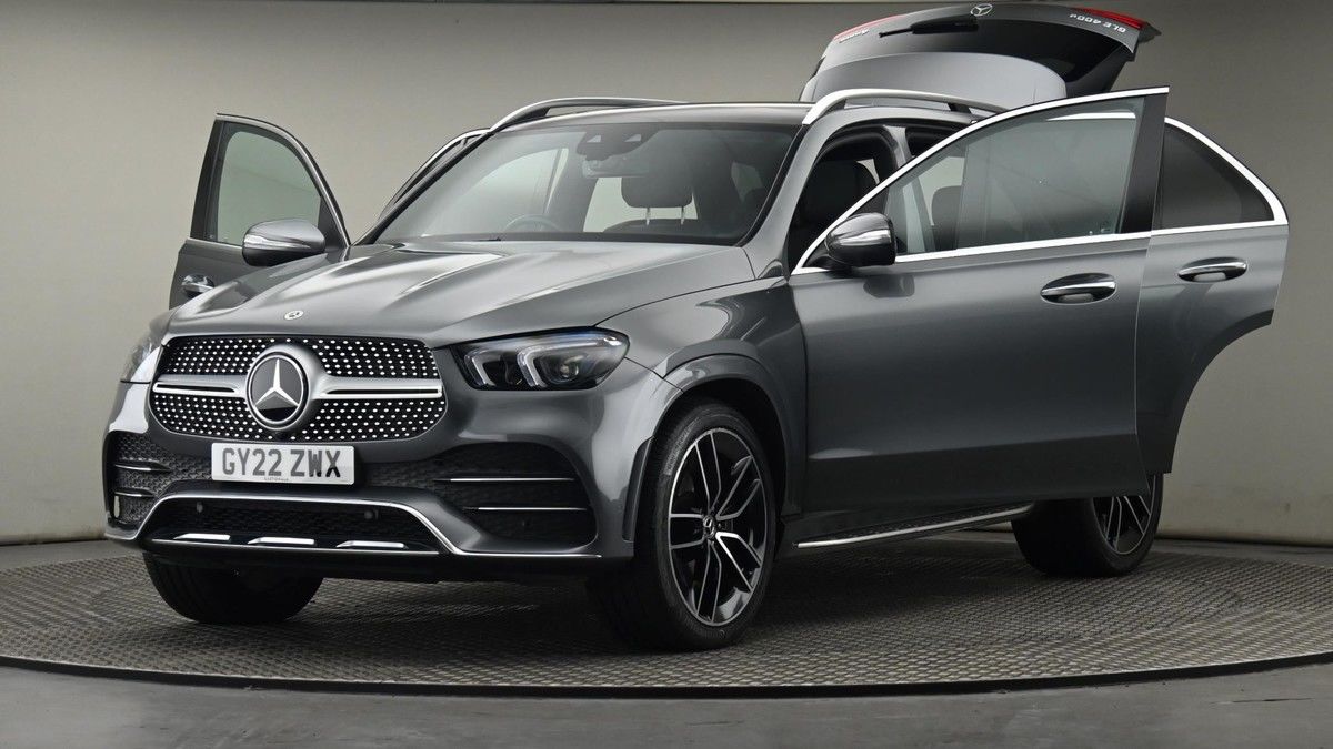 Mercedes-Benz GLE Image 28