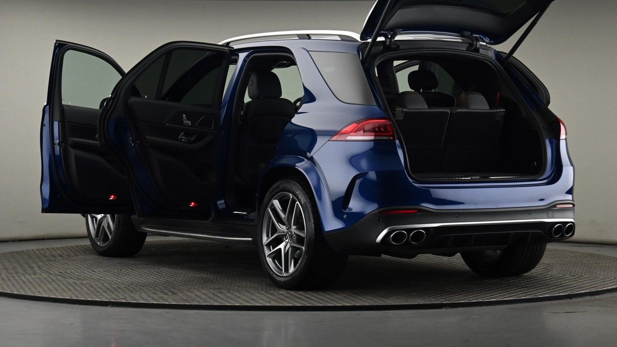 Mercedes-Benz GLE Image 28