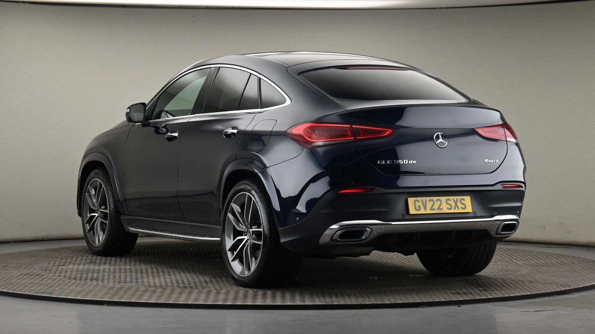 Mercedes-Benz GLE Image 24