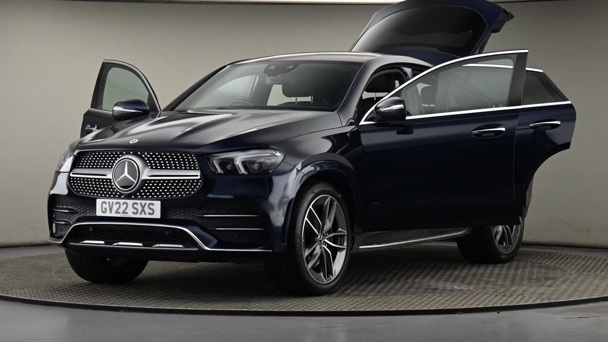 Mercedes-Benz GLE Image 28