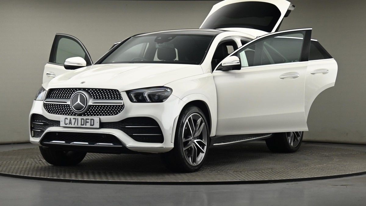 Mercedes-Benz GLE Image 28