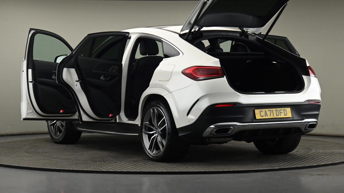 Mercedes-Benz GLE Image 29