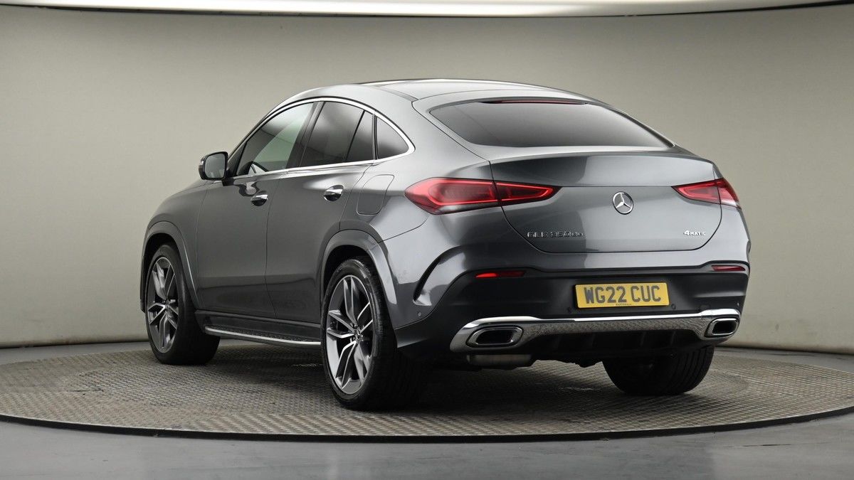 Mercedes-Benz GLE Image 24
