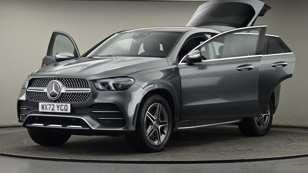 Mercedes-Benz GLE Image 28