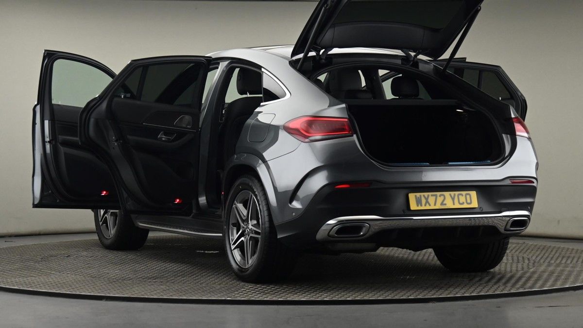 Mercedes-Benz GLE Image 29