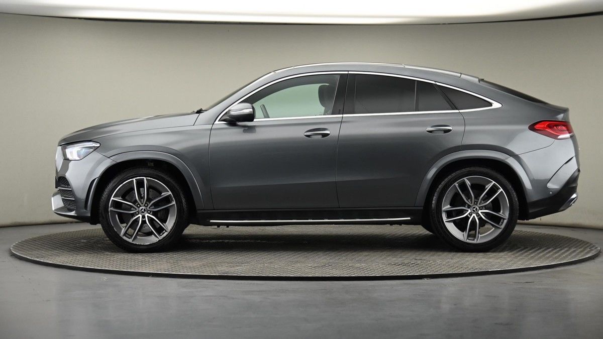 Mercedes-Benz GLE Image 23