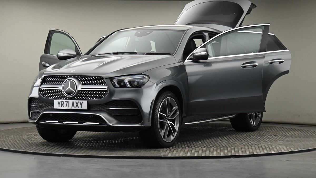 Mercedes-Benz GLE Image 28