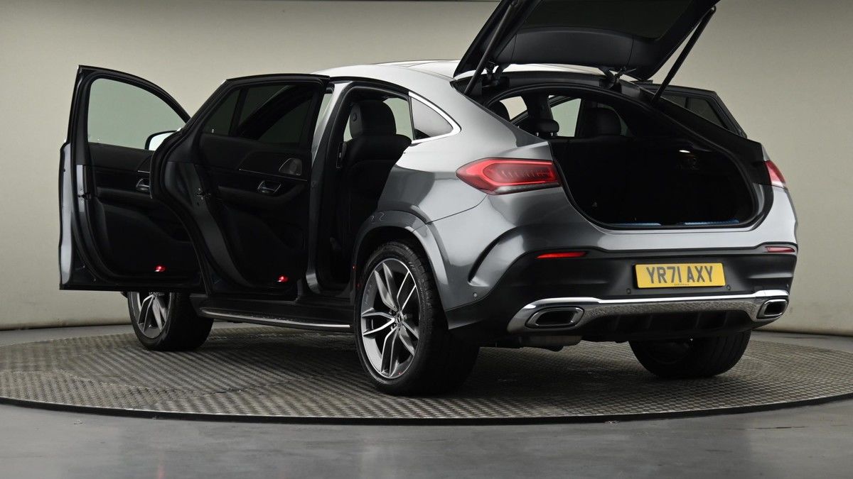 Mercedes-Benz GLE Image 29