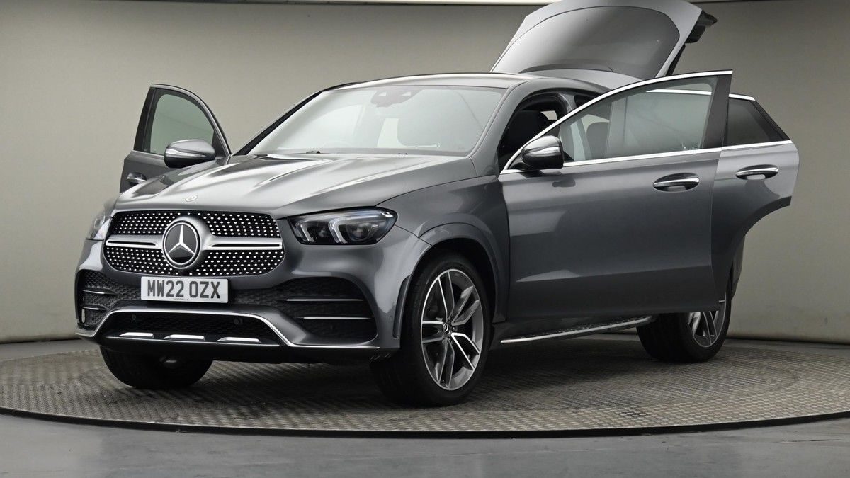 Mercedes-Benz GLE Image 28