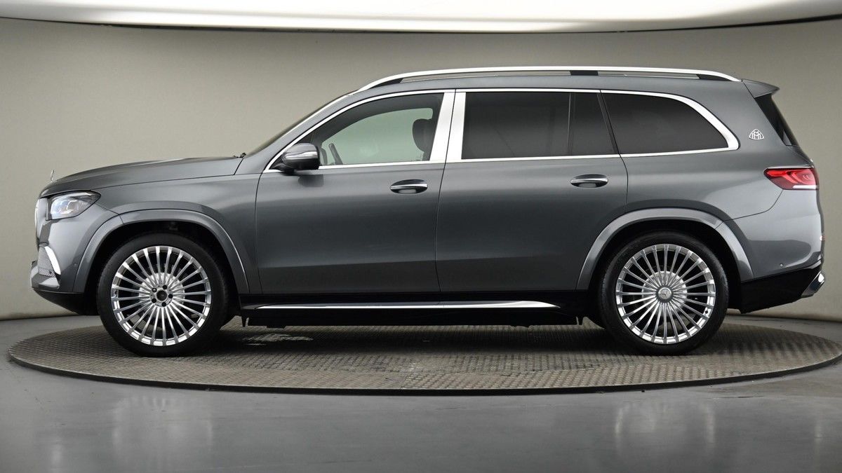 Mercedes-Benz Maybach GLS Image 25