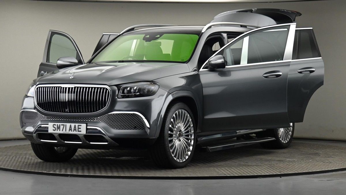 Mercedes-Benz Maybach GLS Image 29