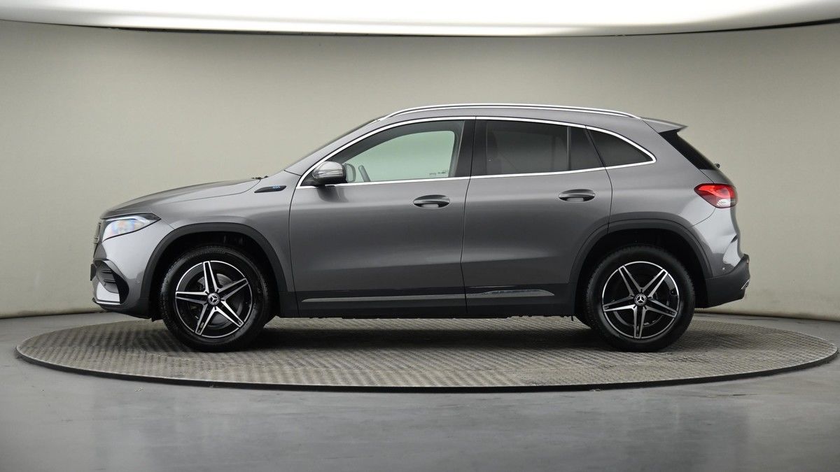 Mercedes-Benz EQA Image 23