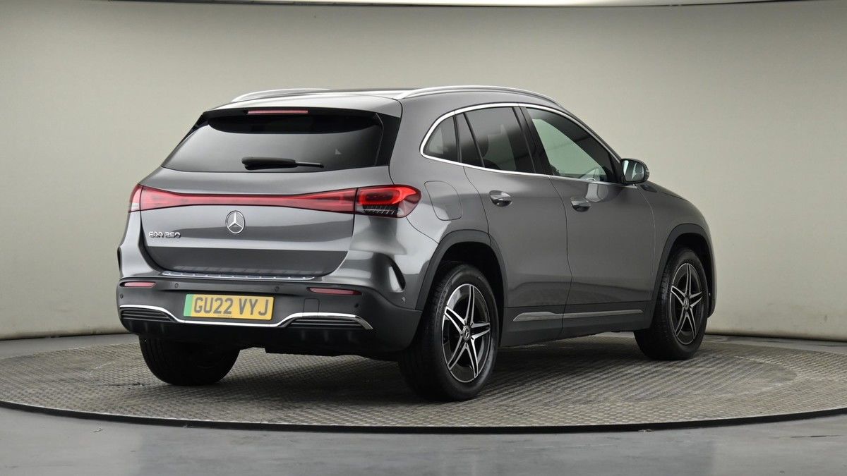 Mercedes-Benz EQA Image 26