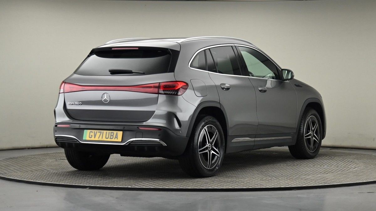 Mercedes-Benz EQA Image 26