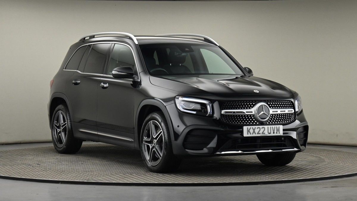 Mercedes-Benz GLB Sticky Header Image