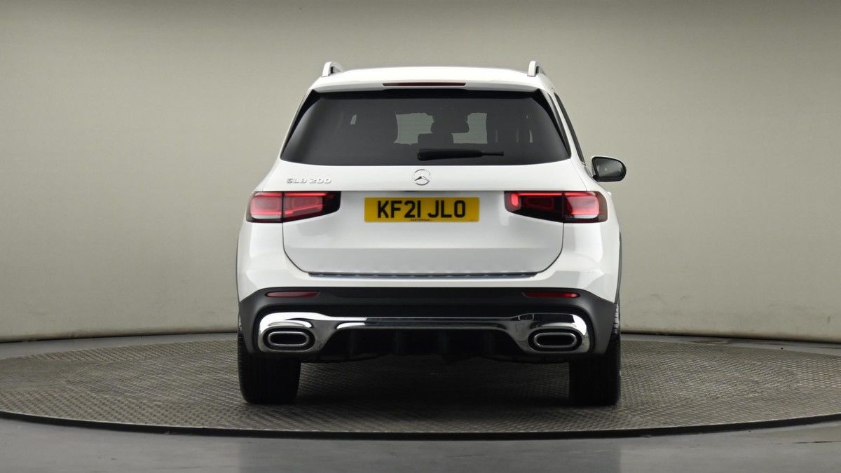 Mercedes-Benz GLB Image 25