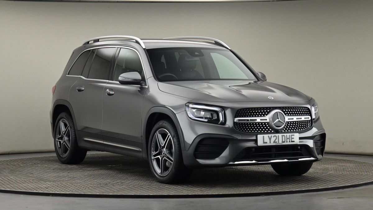 Mercedes-Benz GLB Sticky Header Image