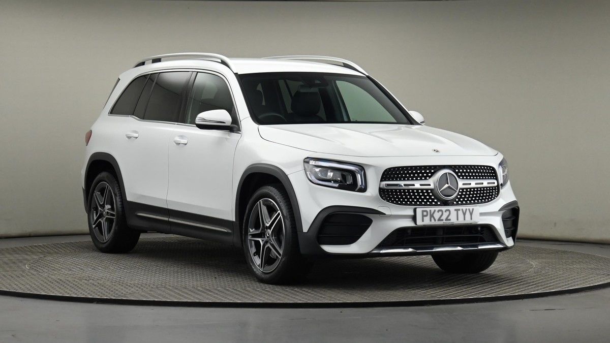Mercedes-Benz GLB Sticky Header Image