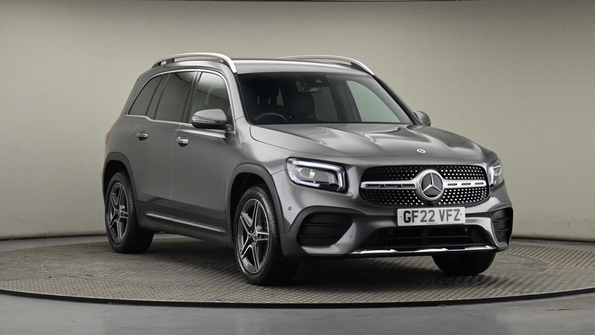 Mercedes-Benz GLB Sticky Header Image