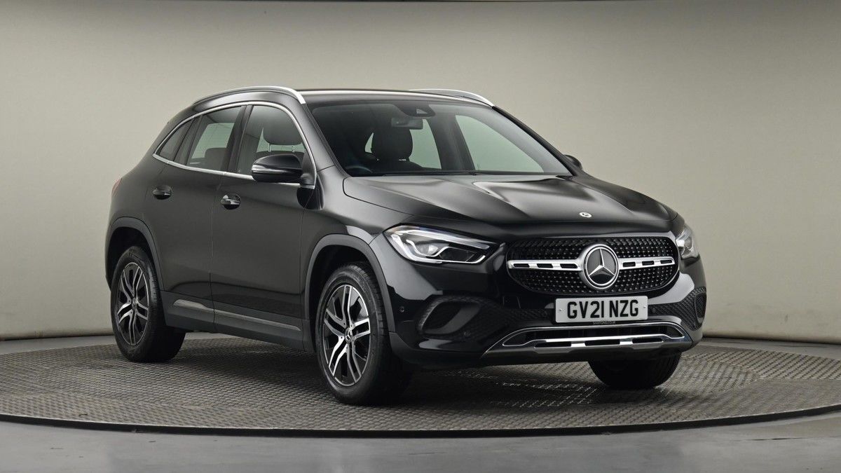 Mercedes-Benz GLA Sticky Header Image
