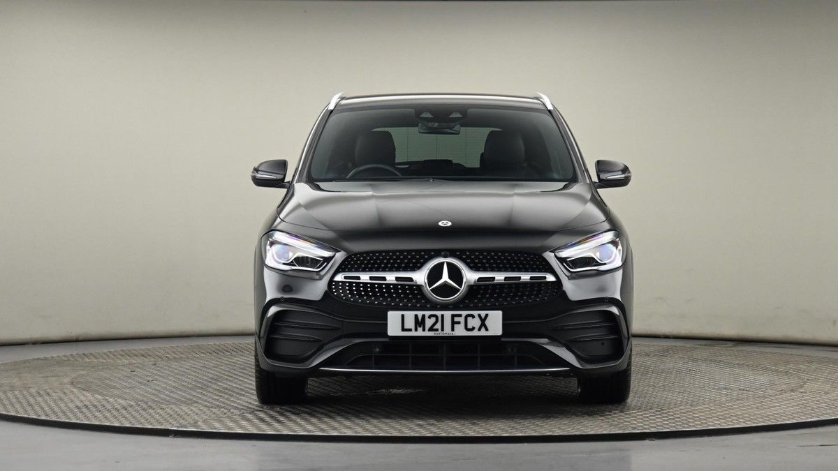 Mercedes-Benz GLA Image 20